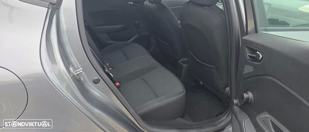 Renault Clio 1.0 TCe Evolution - 16