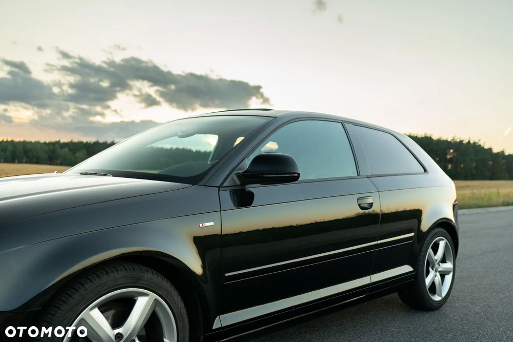 Audi A3 3-drzwiowe 1.8 TFSI S line Sportpaket - 24