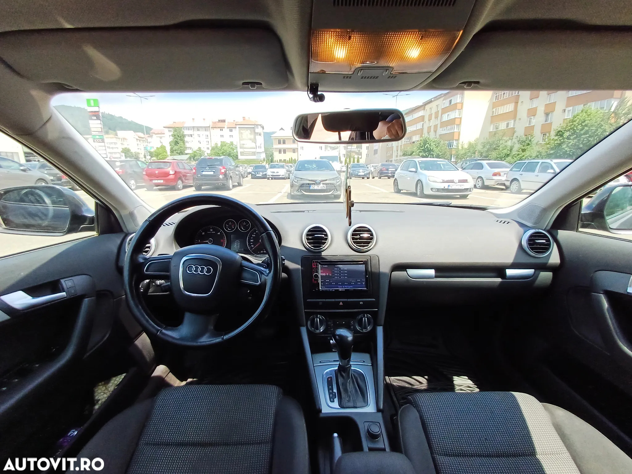 Audi A3 Sportback 2.0 TDI S-tronic Ambition - 9