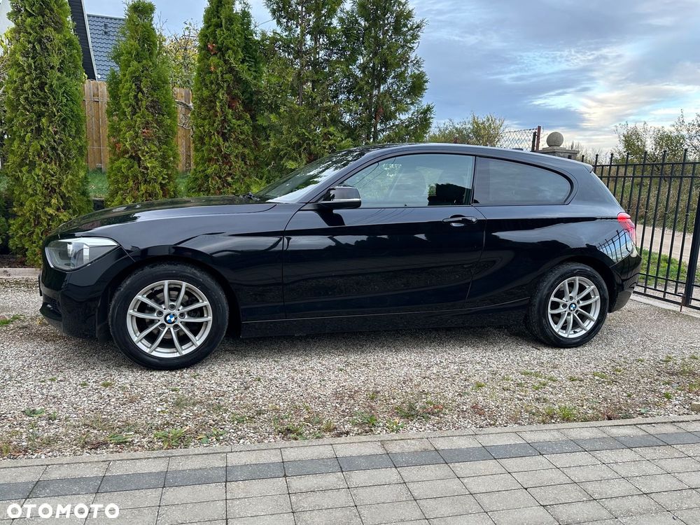 BMW Seria 1 116i - 10