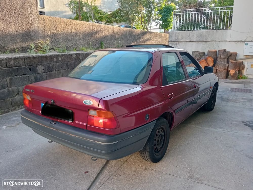 Ford Orion 1.4 CLX - 3