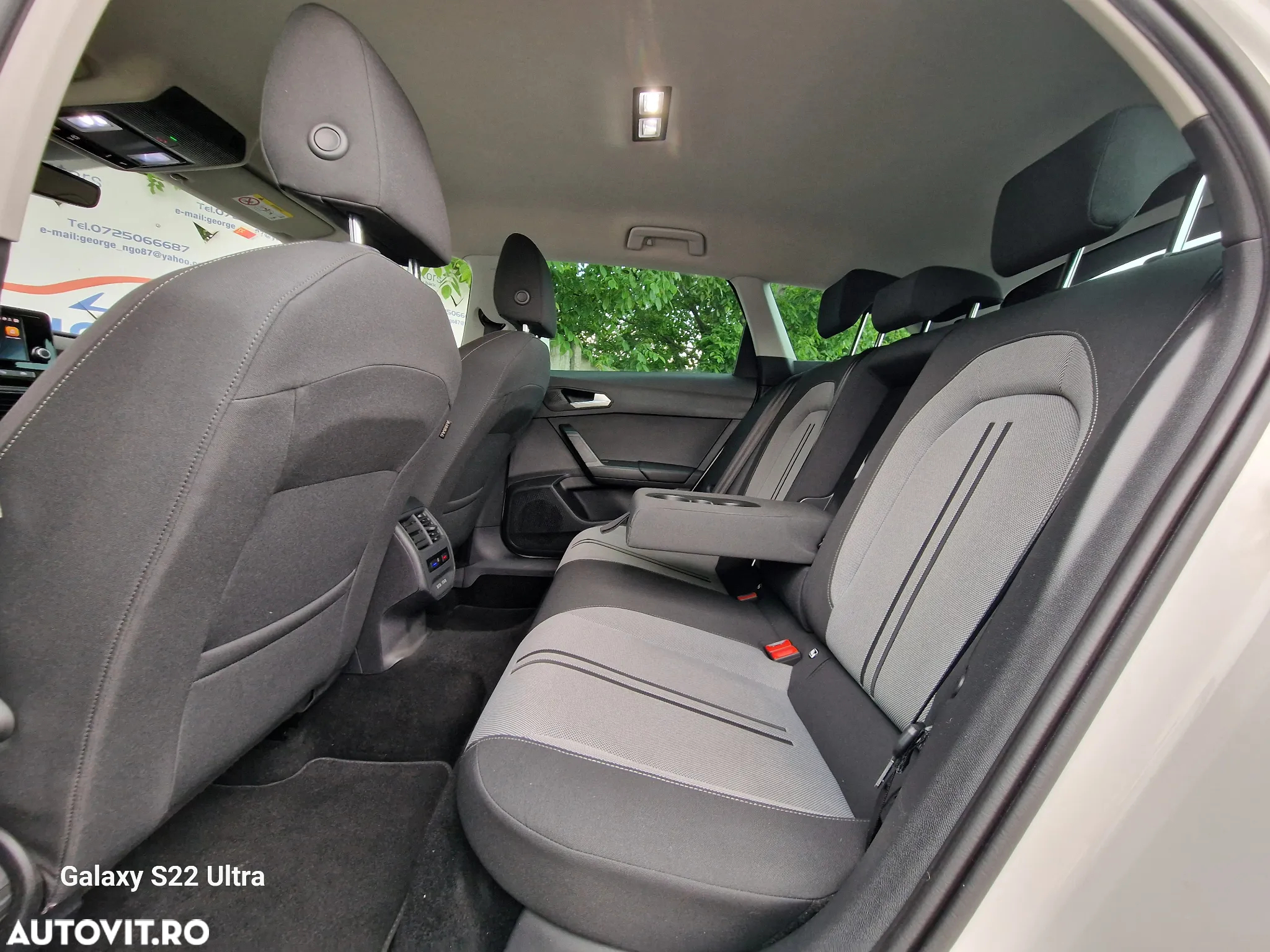 Seat Leon Sportstourer 2.0 TDI DSG Style Edition - 4