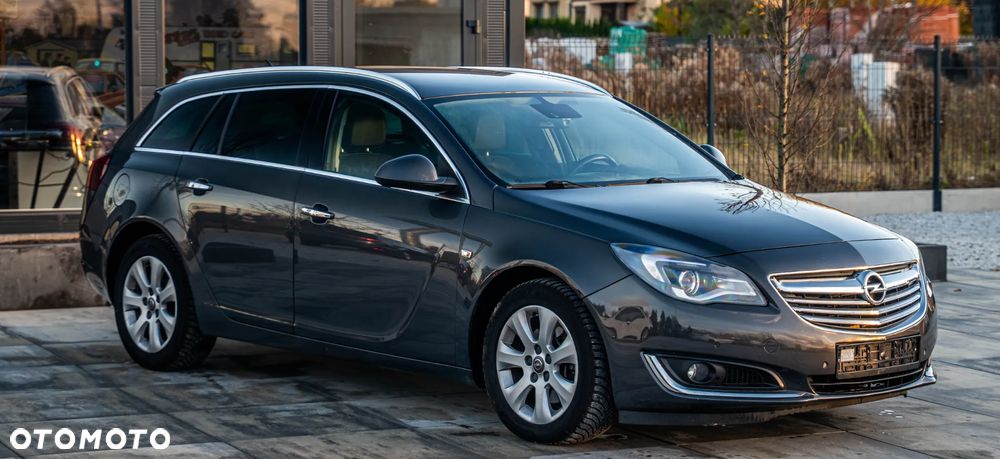 Opel Insignia - 10