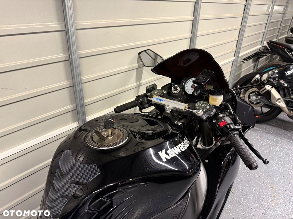 Kawasaki Ninja - 8