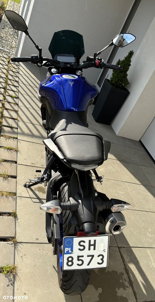 Yamaha MT - 8
