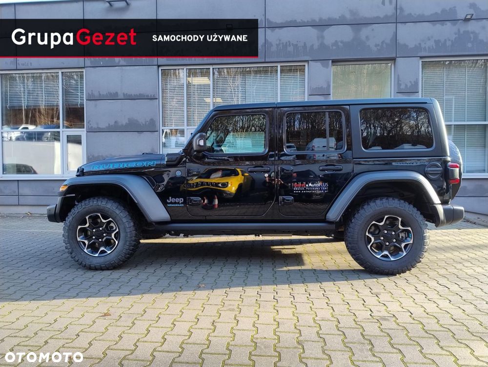 Jeep Wrangler - 4