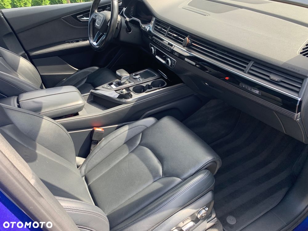 Audi Q7 - 5