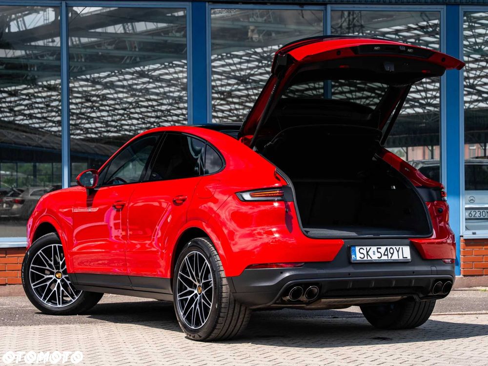 Porsche Cayenne - 2