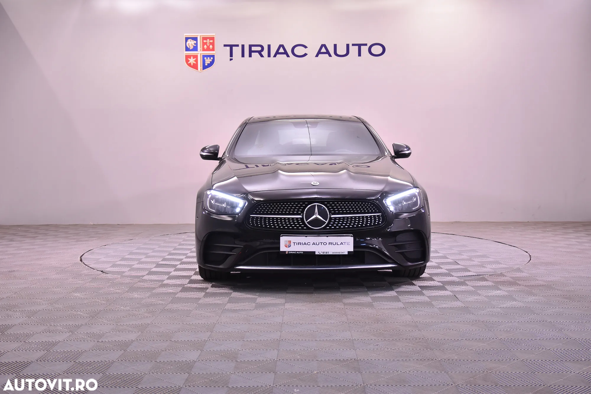 Mercedes-Benz E 220 d 9G-TRONIC AMG Line - 8