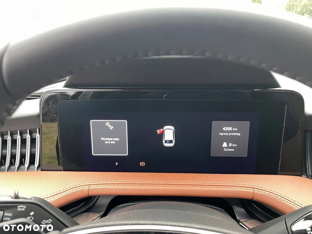 Skoda Superb 2.0 TDI SCR 4x4 L&K DSG - 17