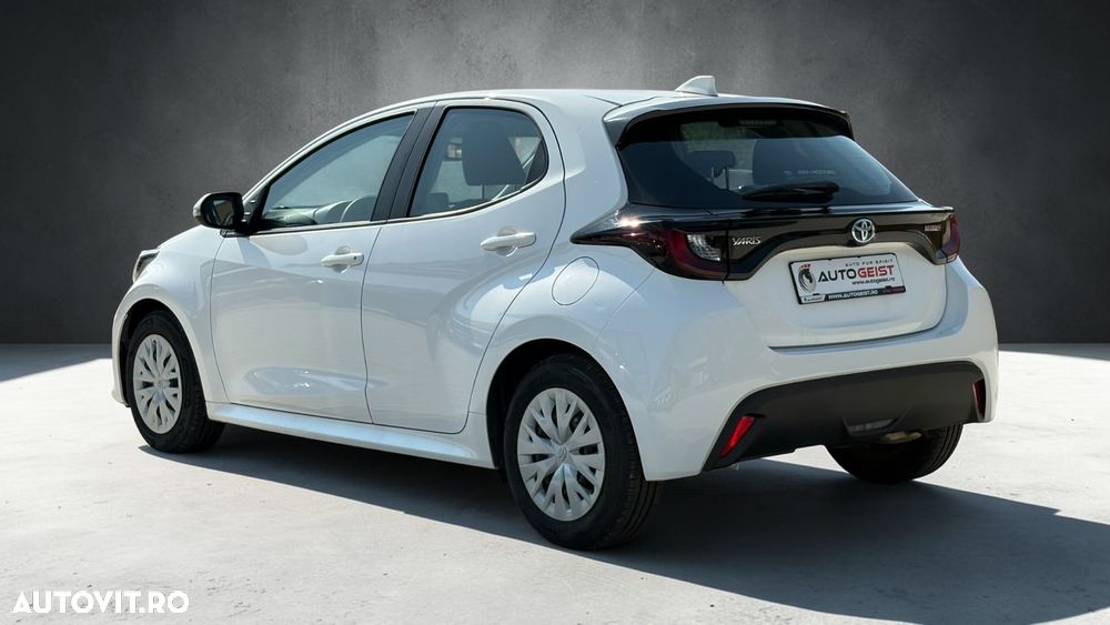 Toyota Yaris 1.5 VVT-i HSD Active - 8