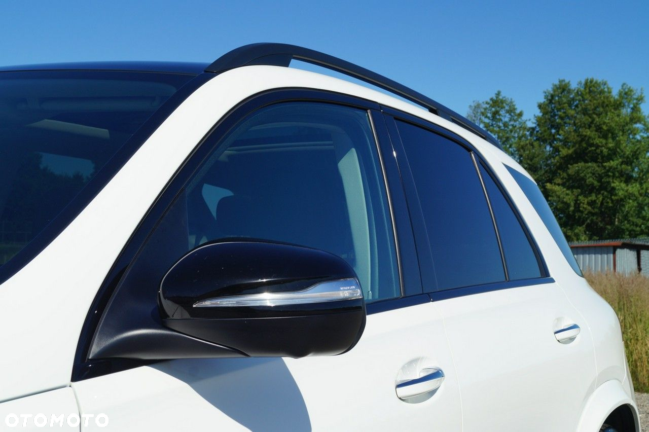 Mercedes-Benz GLE - 40
