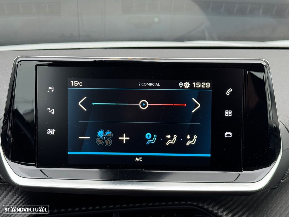 Peugeot 2008 PureTech 130 Active Pack - 14