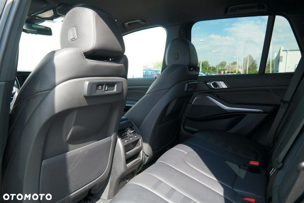 BMW X5 - 12