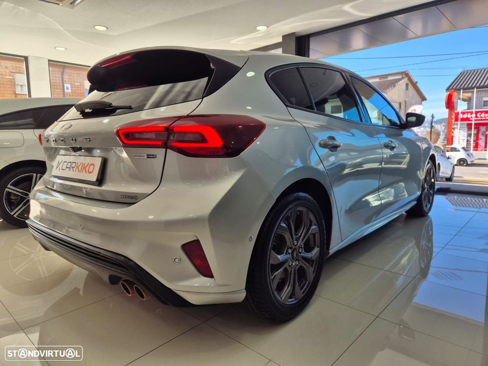 Ford Focus 1.0 EcoBoost MHEV ST-Line - 4