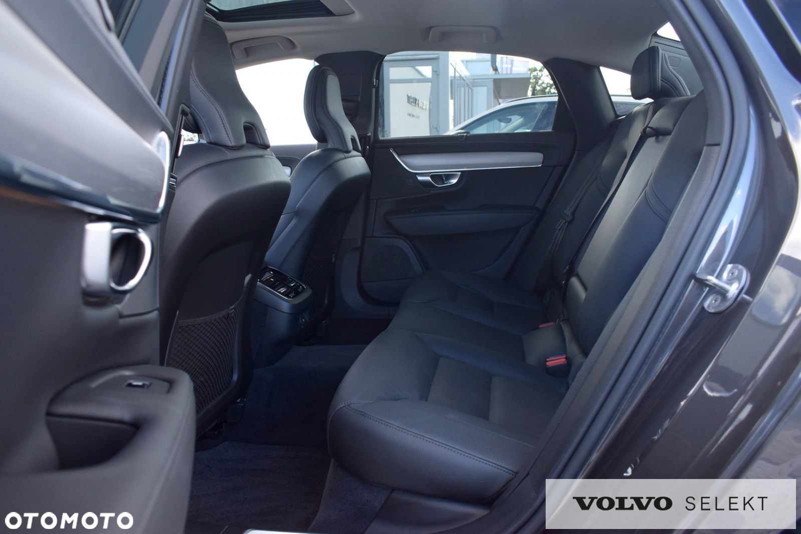 Volvo S90 - 24