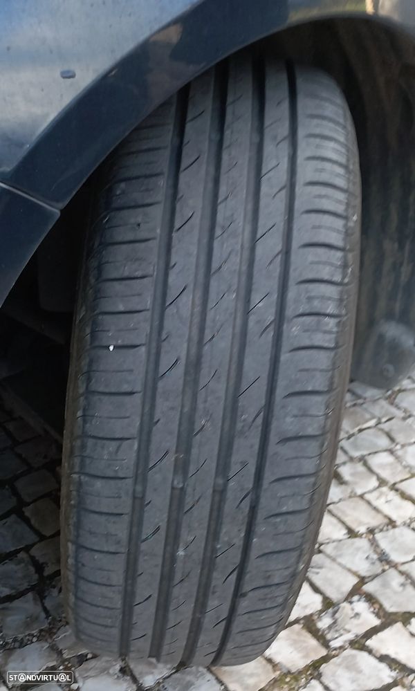 Peugeot 308 SW BlueHDi 120 Stop & Start Active - 17