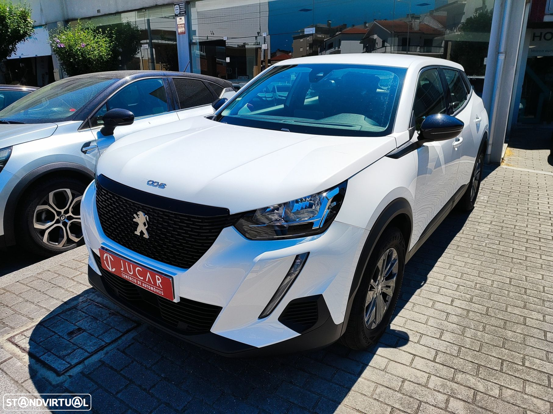 Peugeot 2008 1.5 BlueHDi Active Pack - 2
