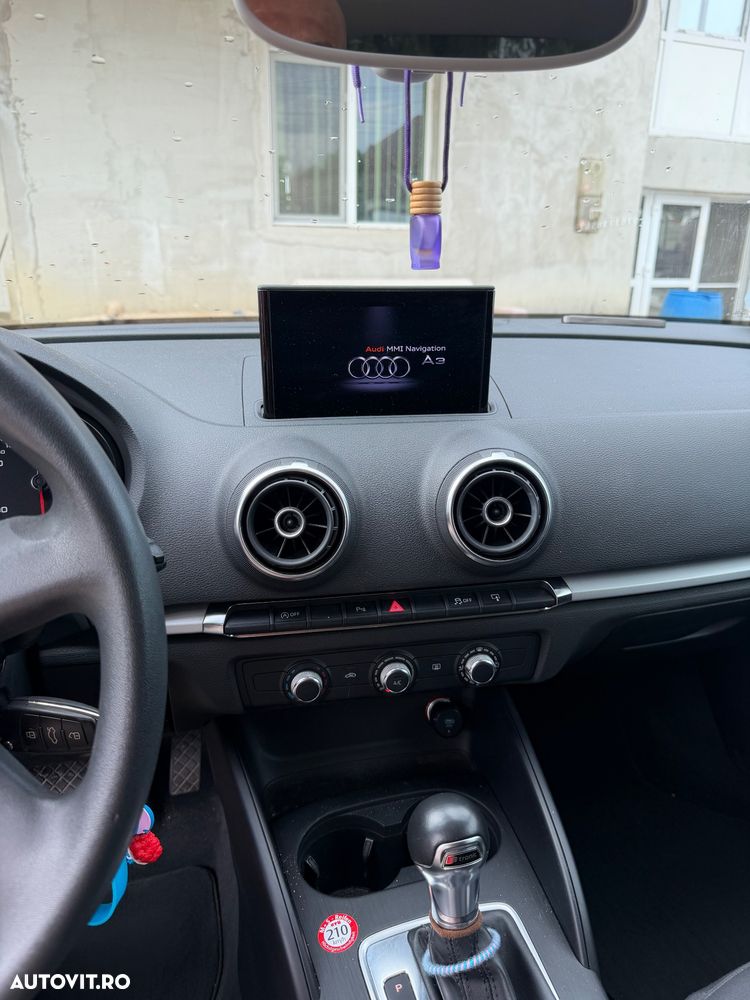 Audi A3 1.4 TFSI COD Stronic Attraction - 8