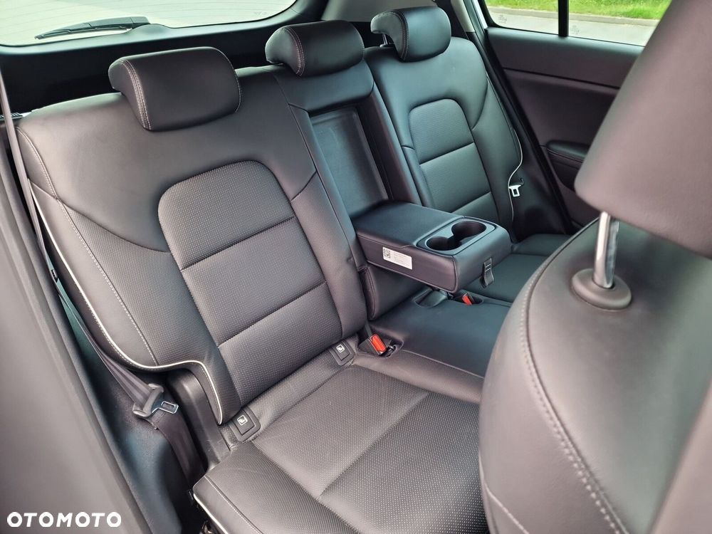 Kia Sportage 1.6 GDI L Business Line Plus 2WD - 34