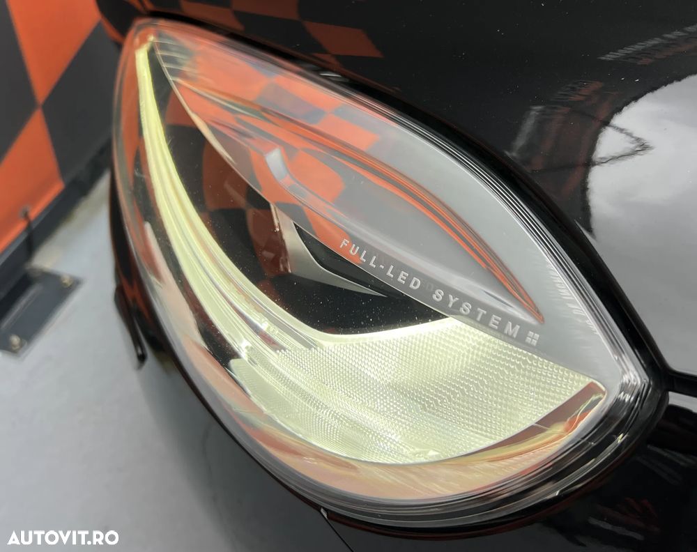 Volvo V40 D2 Geartronic RDesign - 31