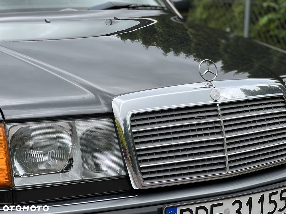 Mercedes-Benz W124 (1984-1993) - 16
