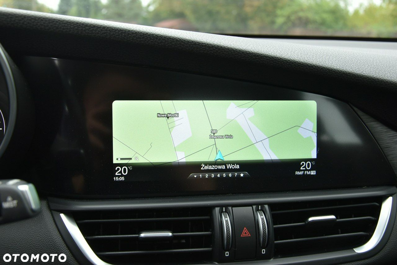 Alfa Romeo Giulia 2.2 Diesel - 32