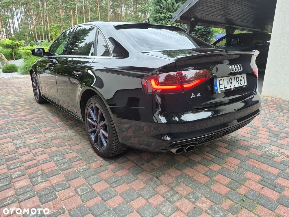 Audi A4 Limousine - 5