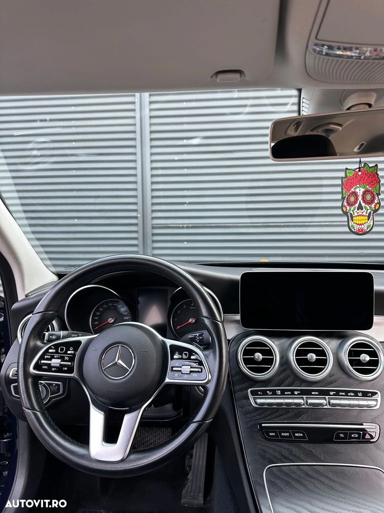 Mercedes-Benz C 200 MHEV - 23