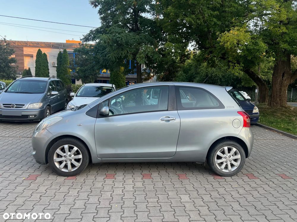 Toyota Yaris - 5