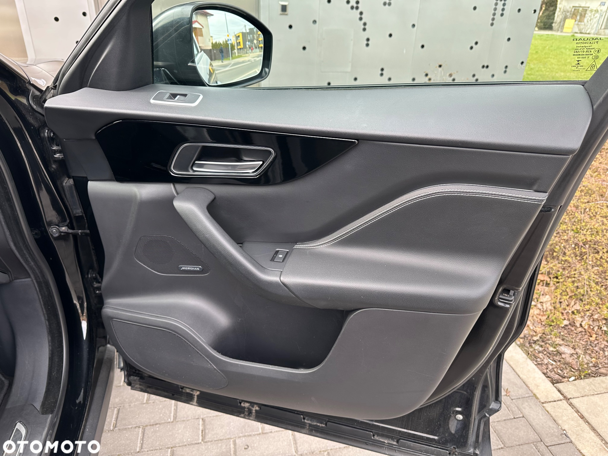 Jaguar F-Pace 2.0 i4D AWD R-Sport - 21