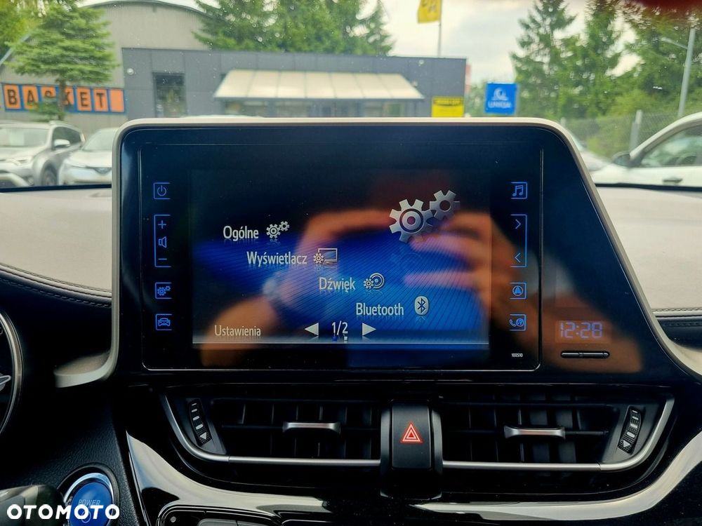 Toyota C-HR 1.8 Hybrid Prestige - 23