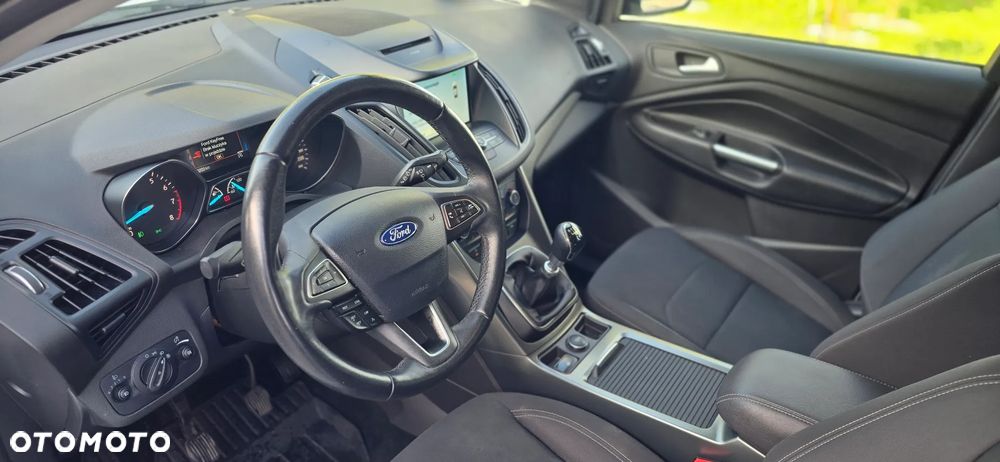 Ford Kuga 1.5 EcoBoost FWD Edition ASS MMT6 - 13