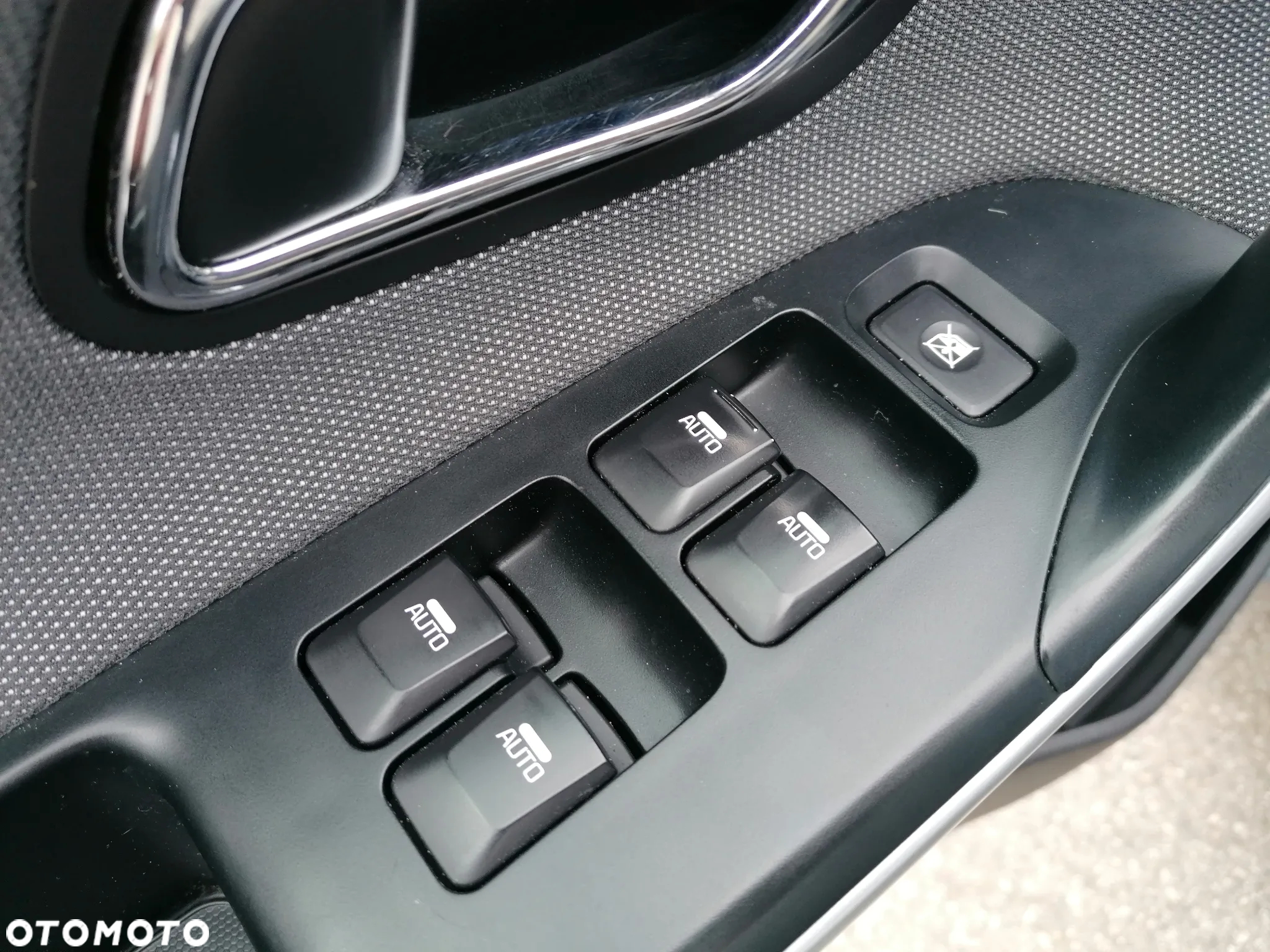Kia Ceed 1.4 CVVT Dream Team Edition - 21