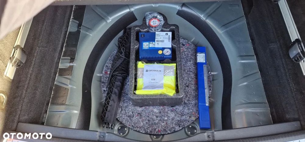 Opel Insignia 2.8 V6 Turbo 4x4 Sports Tourer OPC - 19