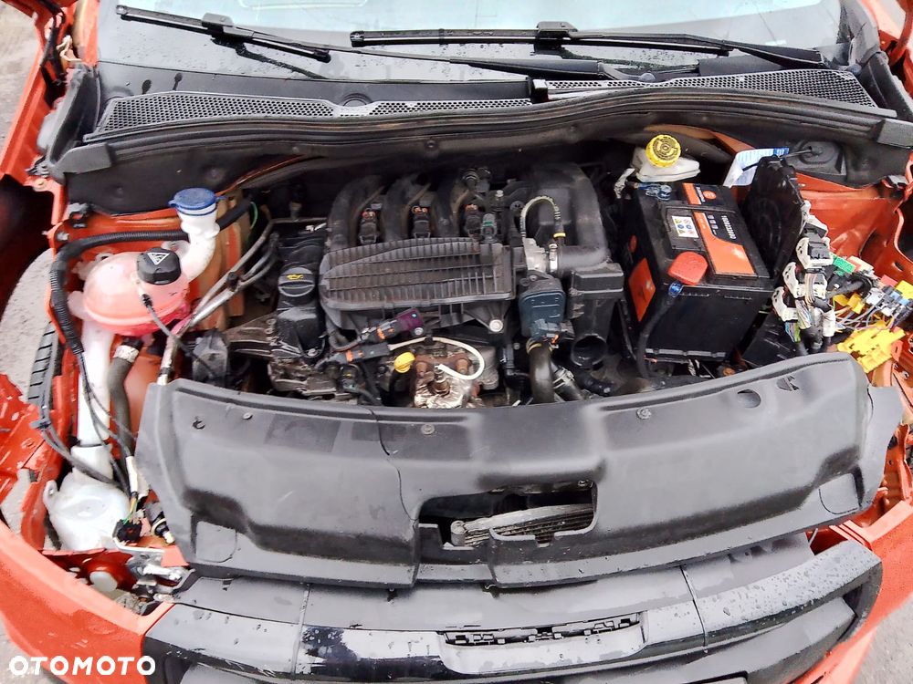 Peugeot 208 PureTech 82 Start & Stop Allure - 10