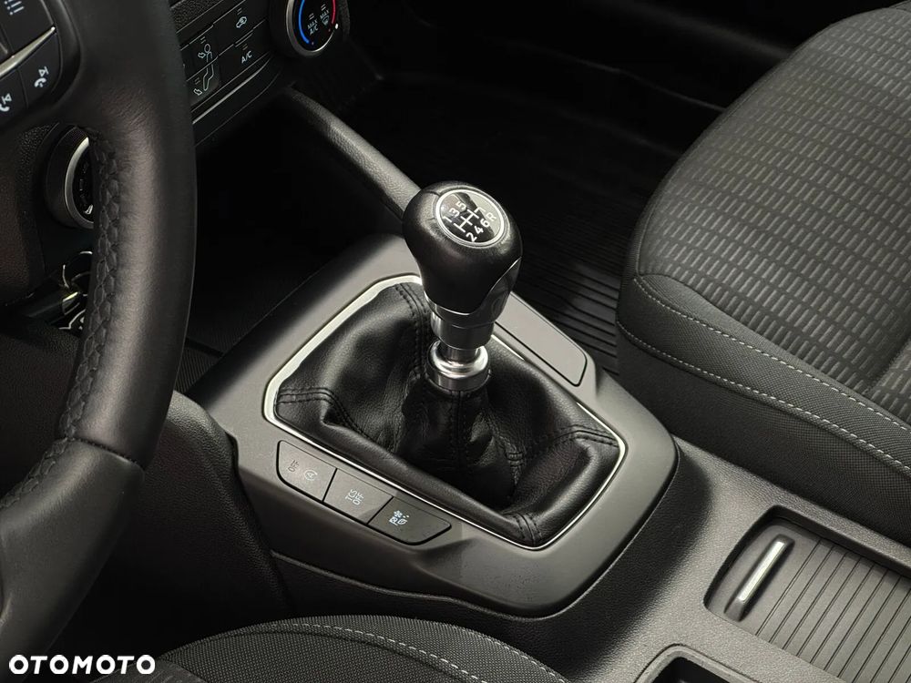 Ford Focus - 18