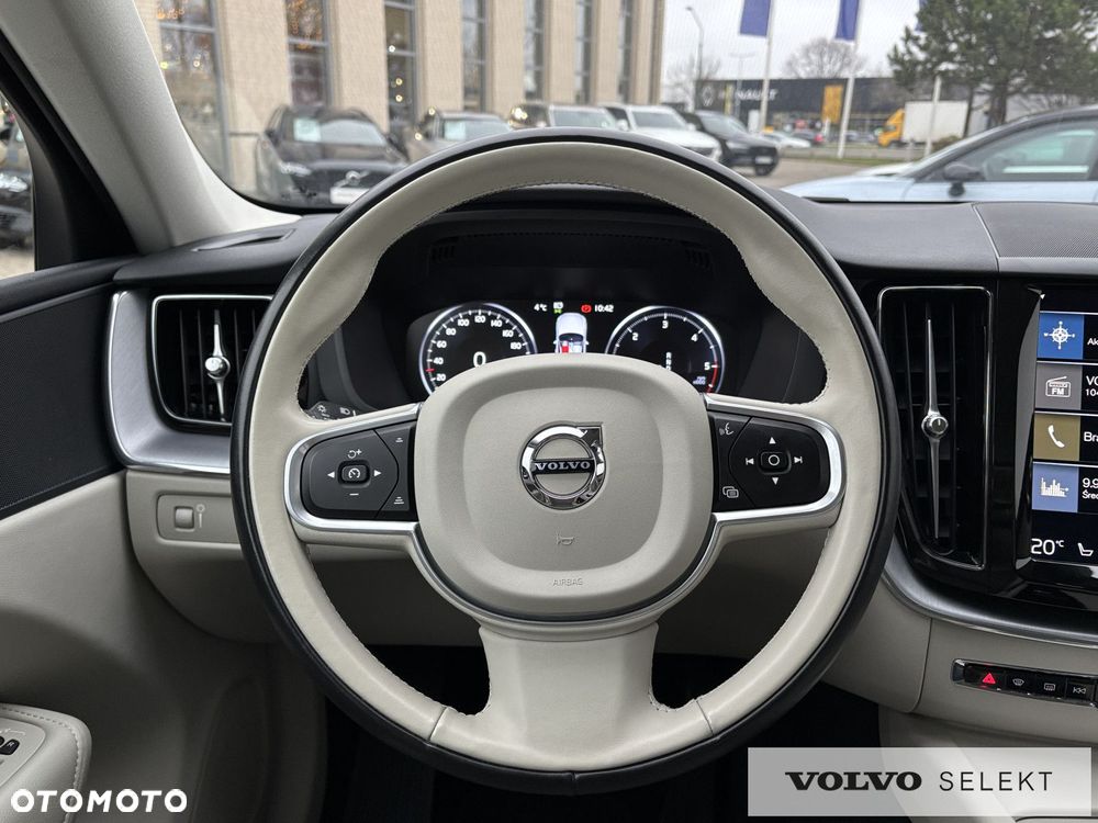 Volvo XC 60 - 12