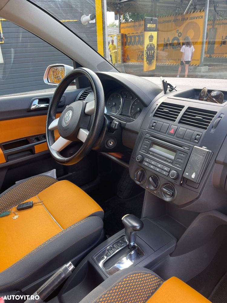 Volkswagen Polo 1.4 Attractive Aut - 8