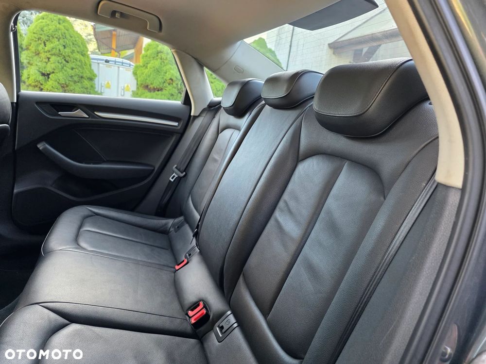 Audi A3 Limousine 1.6 TDI clean diesel Attraction - 12
