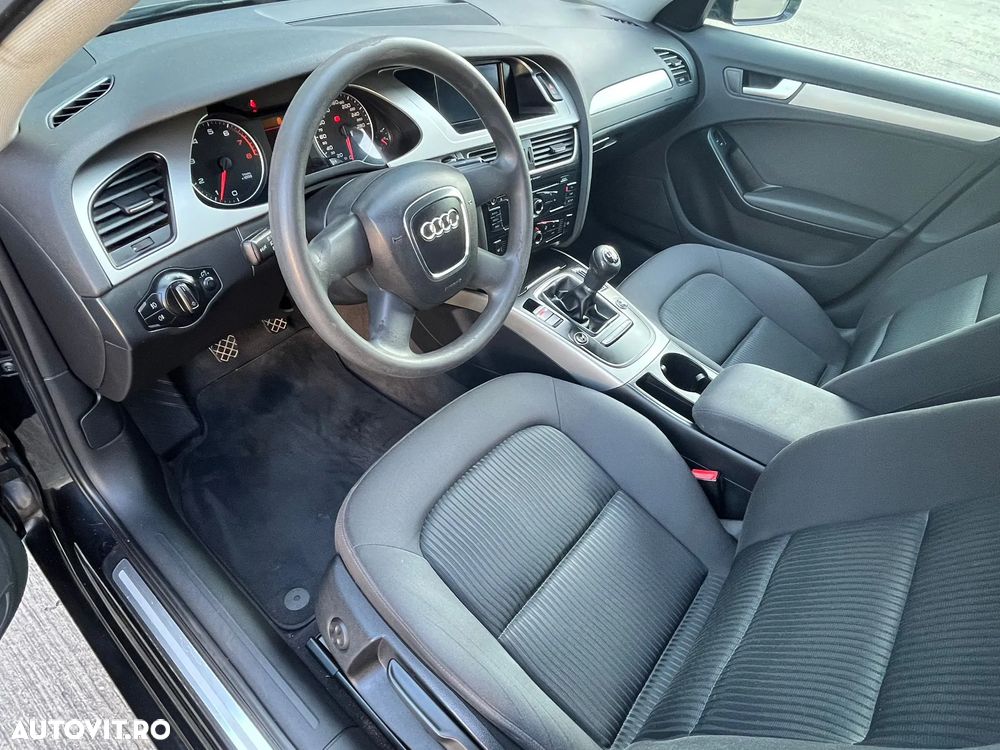Audi A4 1.8 TFSI Attraction - 5
