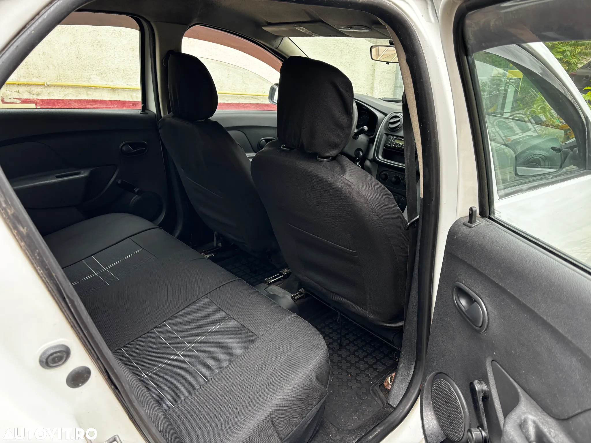 Dacia Logan - 6