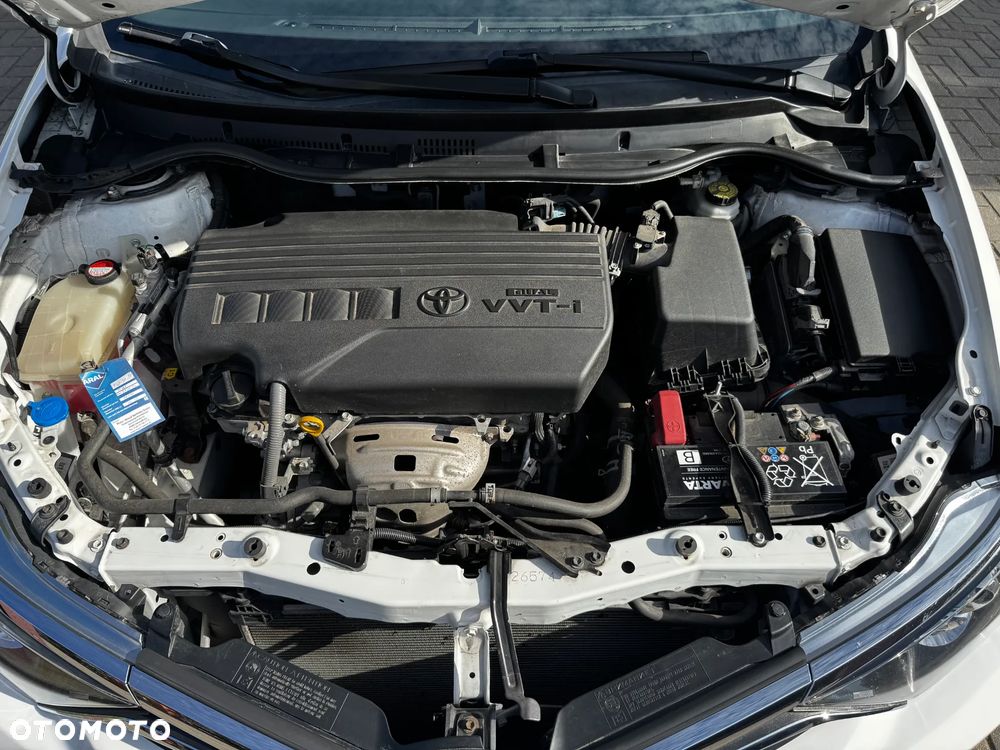 Toyota Auris 1.33 VVT-i Life - 19