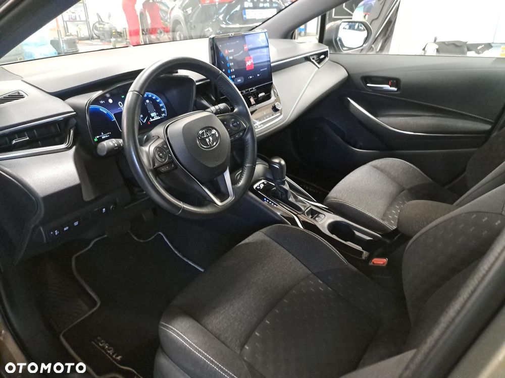Toyota Corolla 1.8 Hybrid Comfort - 15