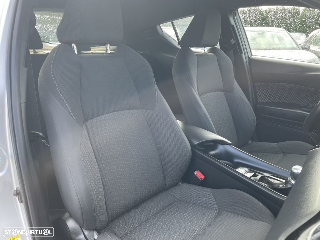 Toyota C-HR 1.8 Hybrid Exclusive - 20