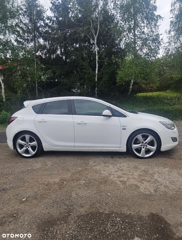 Opel Astra 1.6 T Sport - 2