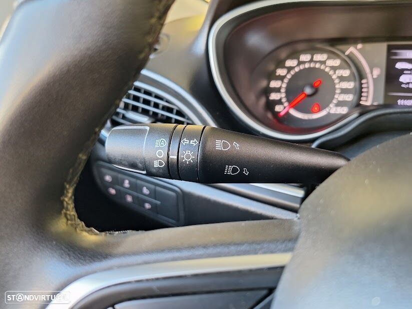 Fiat Tipo Station Wagon 1.3 M-Jet Lounge - 16