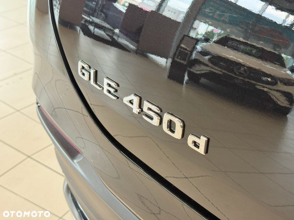 Mercedes-Benz GLE - 7