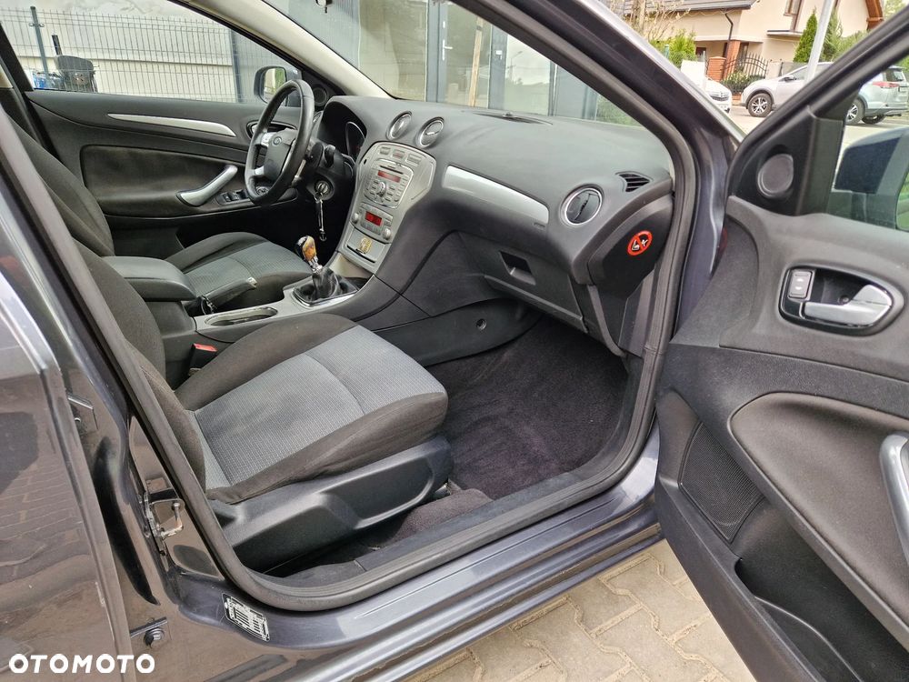 Ford Mondeo - 6