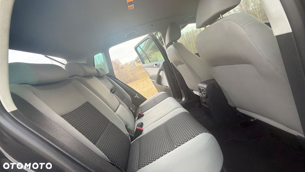 Volkswagen Tiguan 2.0 TDI DPF Sport & Style - 29